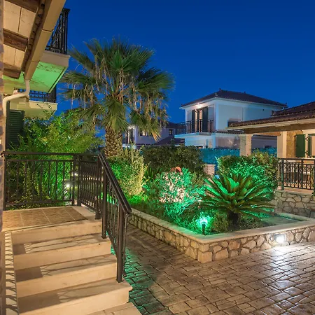 Kookis Village Villa *