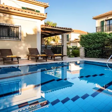 Villa Kookis Village Keri