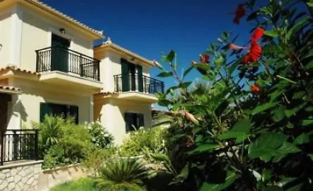 Kookis Village קרי