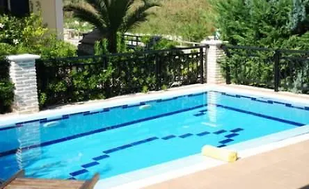 Kookis Village Villa