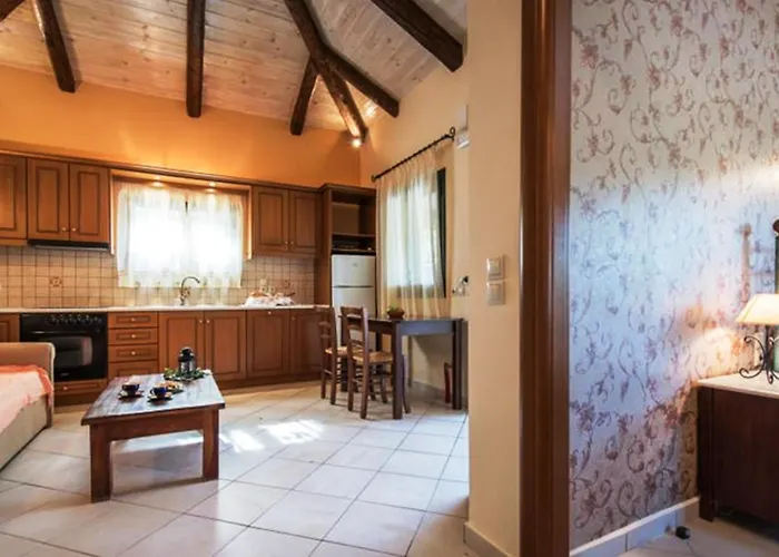 Kookis Village Villa Keri