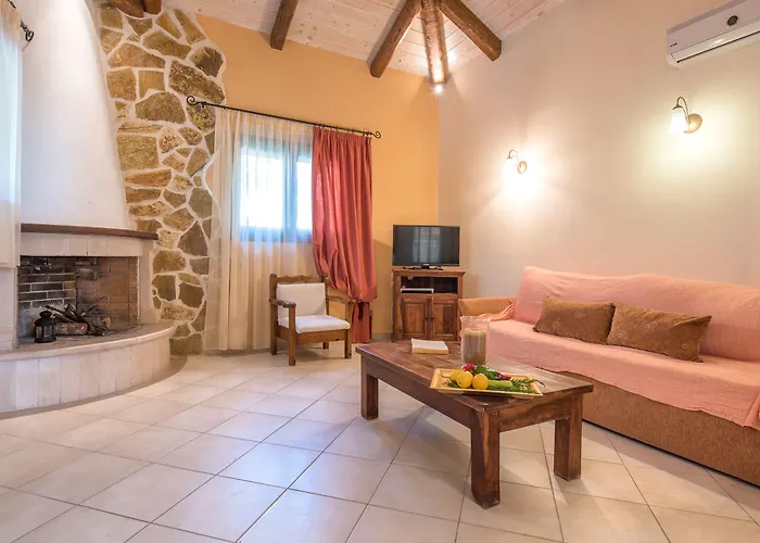 Villa Kookis Village *