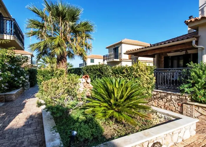 Kookis Village Villa *