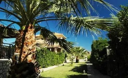 Villa Kookis Village Keri